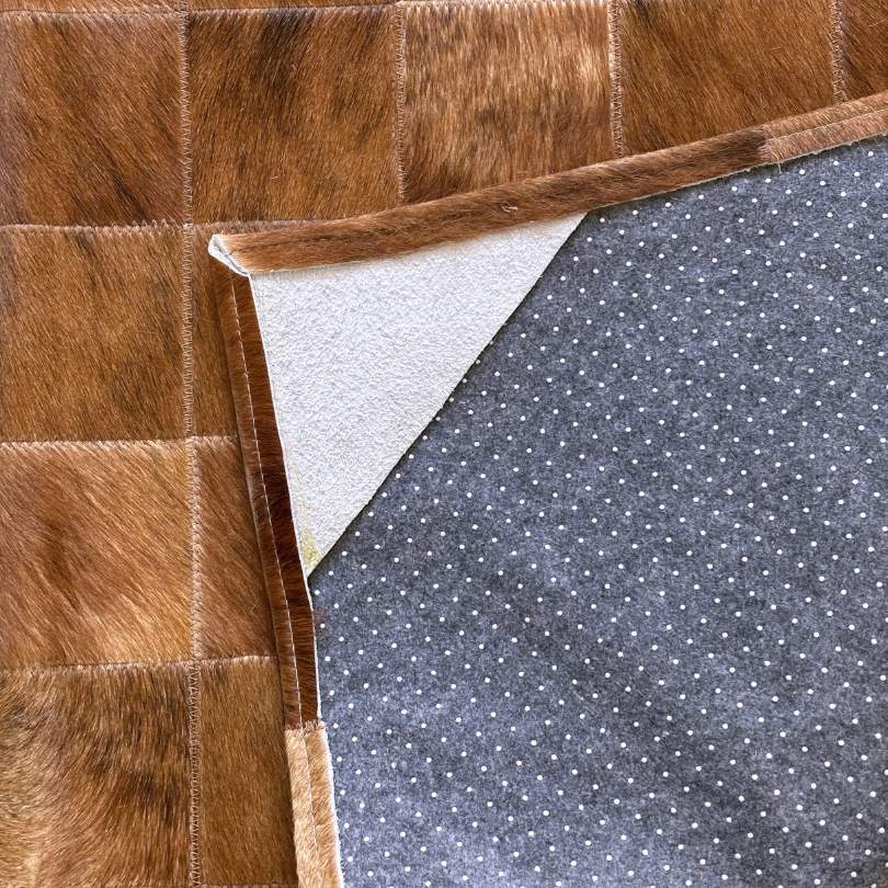 Tapete de Couro Quadriculado Tons de Marrom