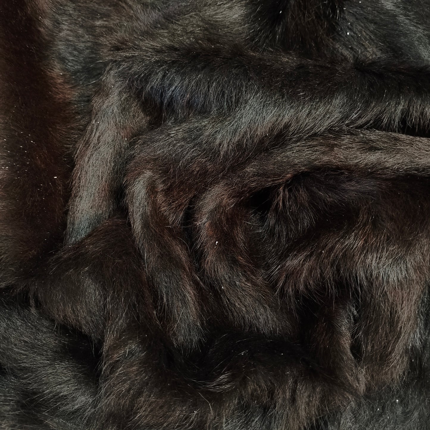 Tapete Bovino Natural Preto e Branco com Tons de Marrom I PB1098 I 1,95x2,10m