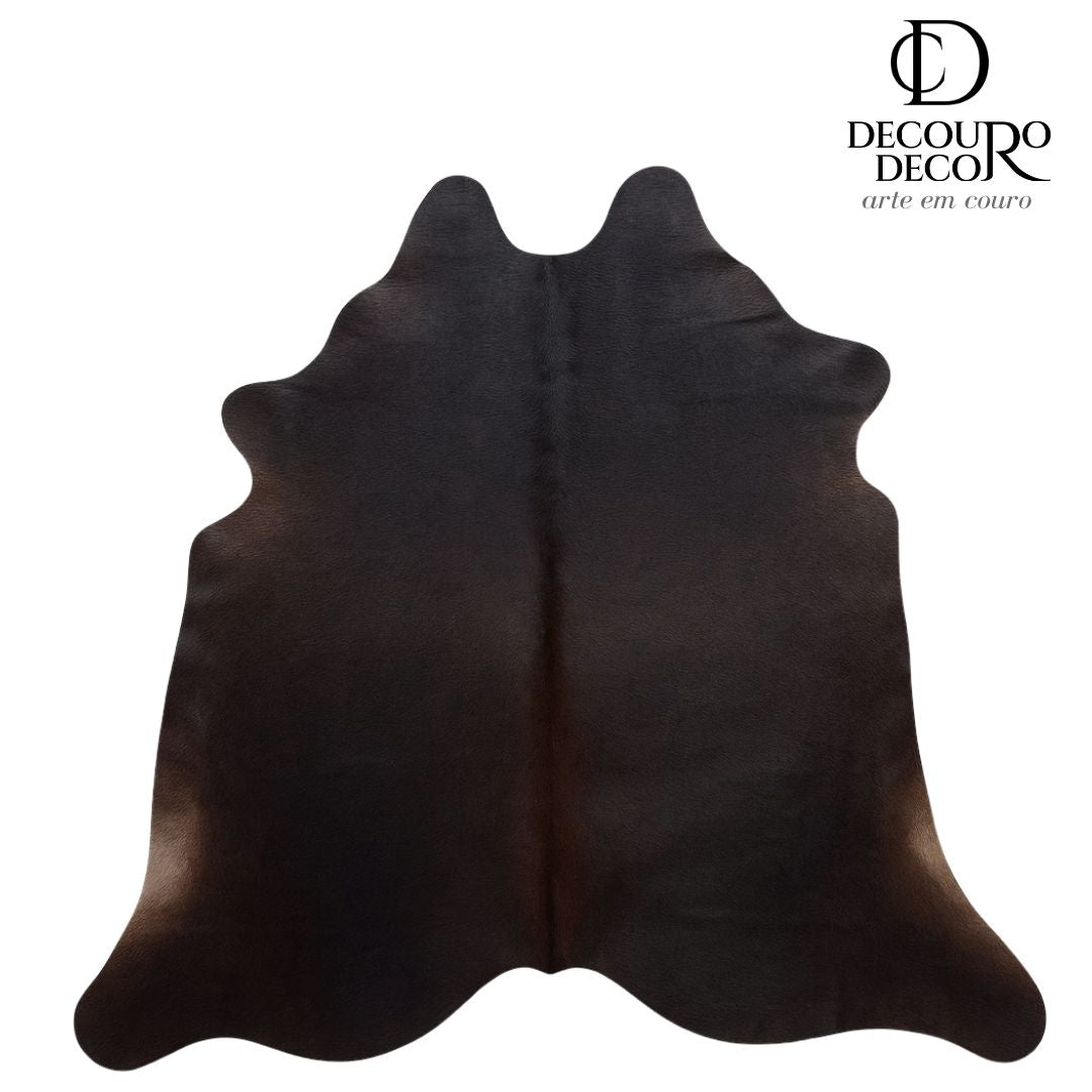 Tapete de couro de boi natural preto - pele de vaca formato natural para sala - DECOURO