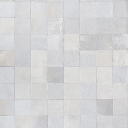 Tapete Pure – Couro Legítimo - Módulo 20x20 cm — detalhe do acabamento artesanal
