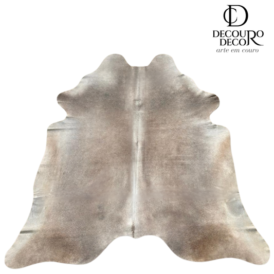 Tapete Bovino Natural I BRA598  I 2,13 x 1,97m — decoração em couro de boi