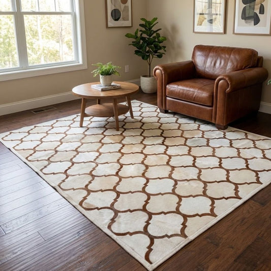 Tapete de Couro Mosaico Córdoba - Off White, Bege Claro e Contorno Bege Escuro