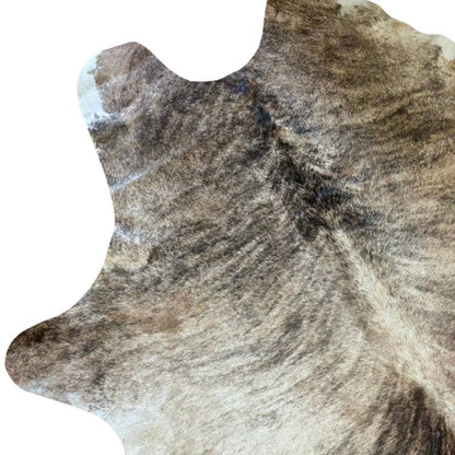 Tapete Bovino Brazino Claro I BZC428 I 2,18 x 2,05m — couro de boi natural cor brazino