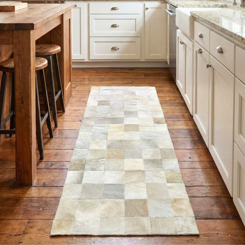 Passadeira de Couro Natural Quadriculada Clara 1,54 m x 56 cm - P004