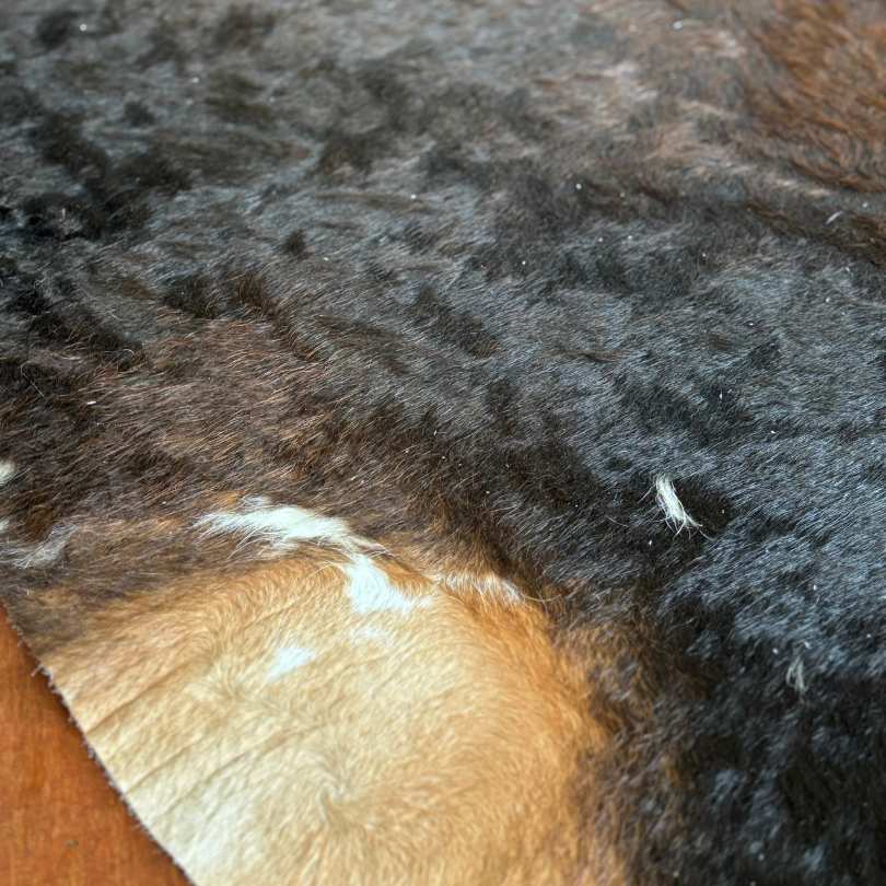 Tapete Bovino Natural Osco I OS023 I 2,01 x 1,92m