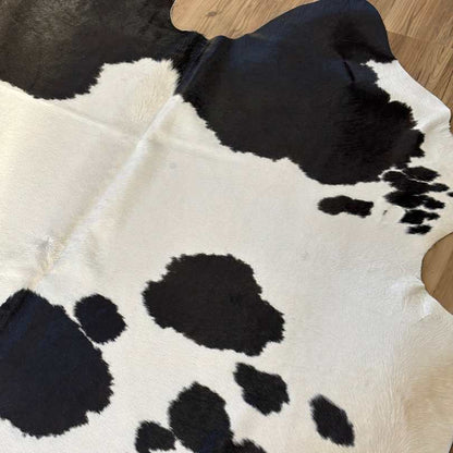 Tapete Bovino Natural Preto e Branco I PB041 I 2,15 x 1,95m