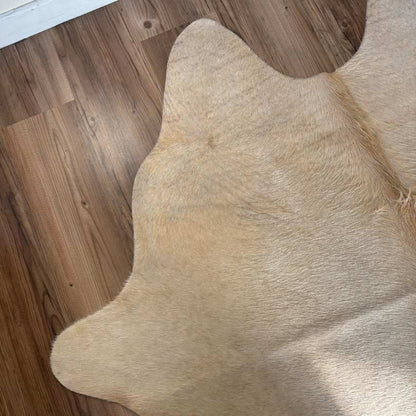 Tapete Bovino Natural Bege Claro I BC051 I 2,15 x 1,92m