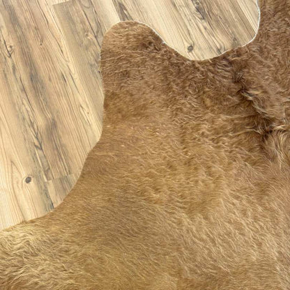 Tapete Bovino Natural Vermelho e Branco I VB070 I 2,32 x 2,12m