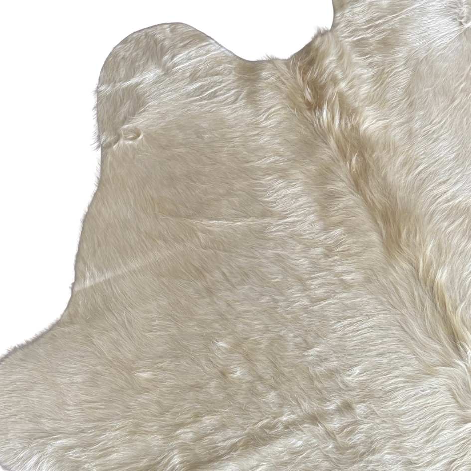 Tapete Bovino Natural Branco I B017 I 2,14 x 1,94m