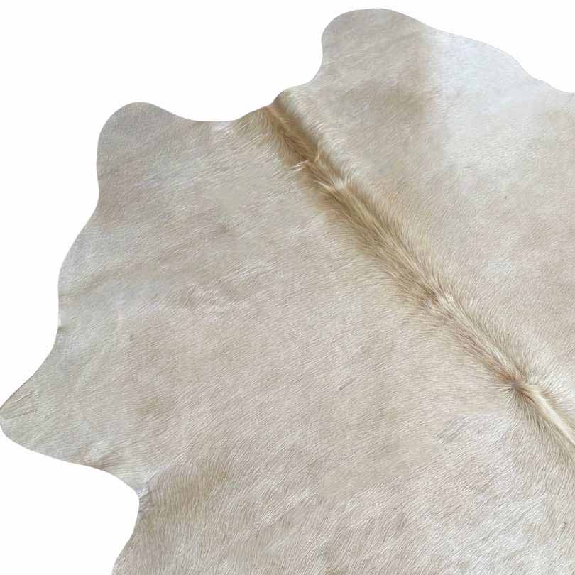 Tapete Bovino Natural Branco I B015 I 2,04 x 1,81m