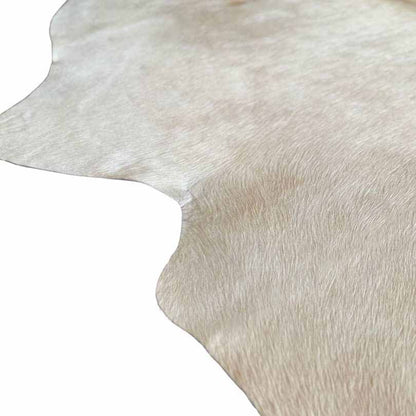 Tapete Bovino Natural Branco I B015 I 2,04 x 1,81m