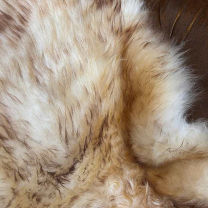 Pelego Natural Chamuscado — detalhe do acabamento artesanal