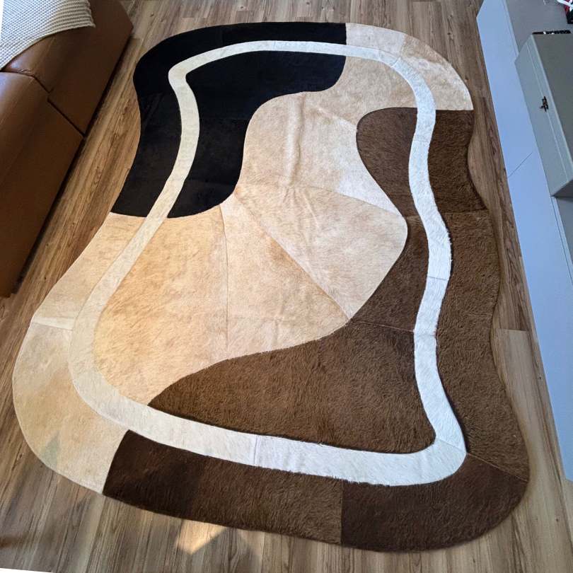Tapete de Couro Orgânico Ondas Preto, Bege e Marrom