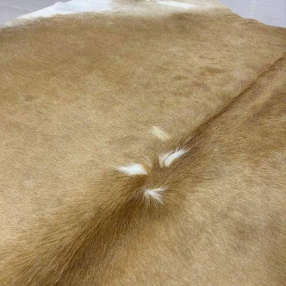 Tapete Bovino Natural Bege Claro I BC361 I 2,14 x 2,08 m