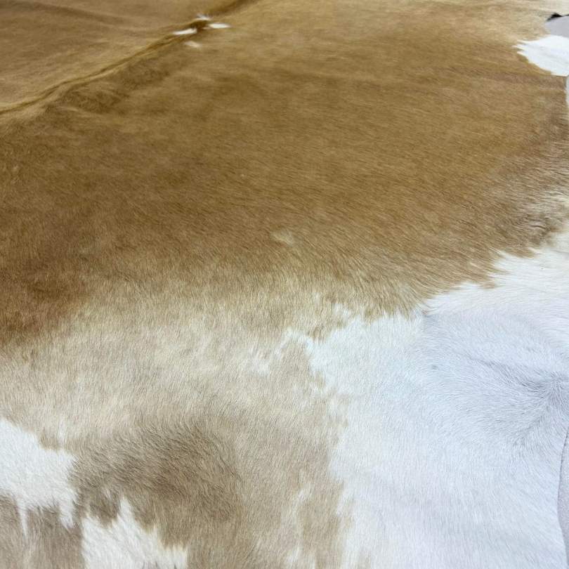 Tapete Bovino Natural Bege Claro I BC361 I 2,14 x 2,08 m