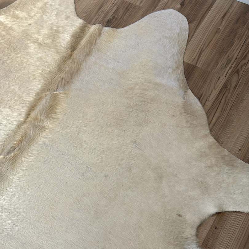 Tapete Bovino Natural Bege Claro I BC050 I  2,24 x 2,04m