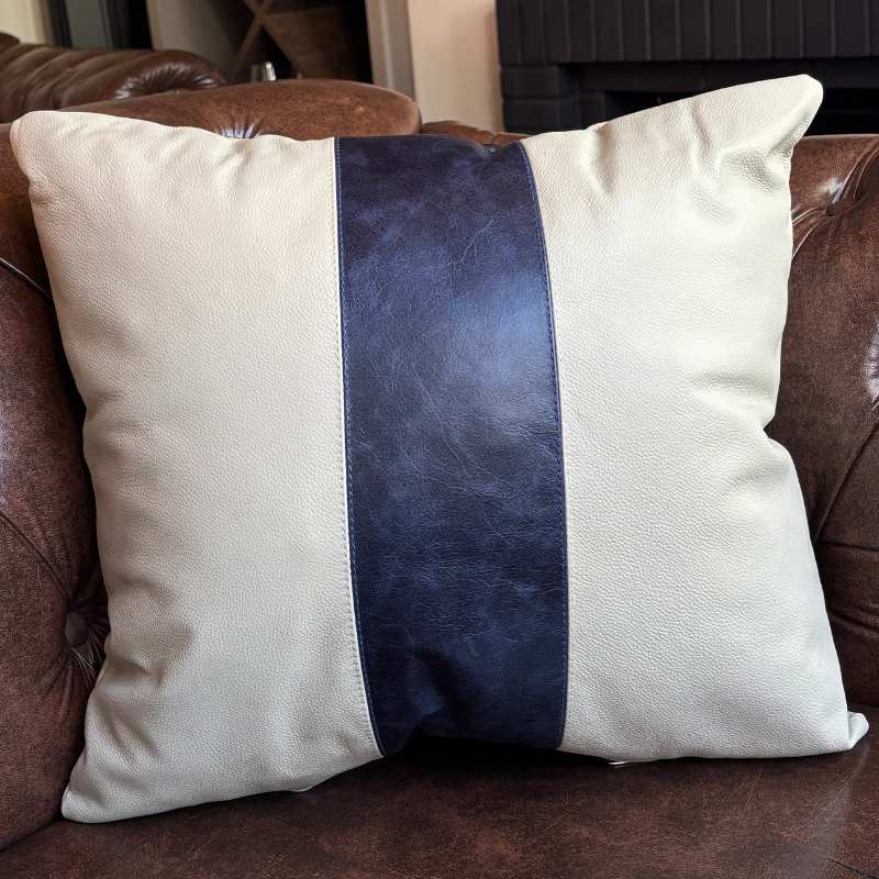 Conjunto com 02 Almofadas Magna - Azul Marinho e Pérola