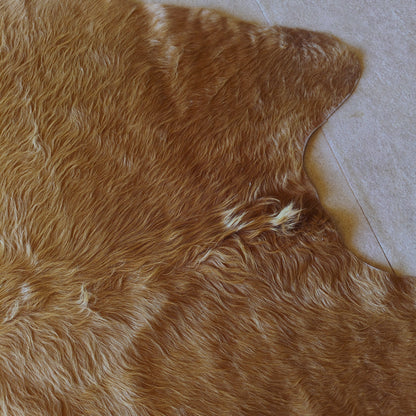 Tapete de couro de boi bege marrom dourado pelo alto BE956 — foto real 2