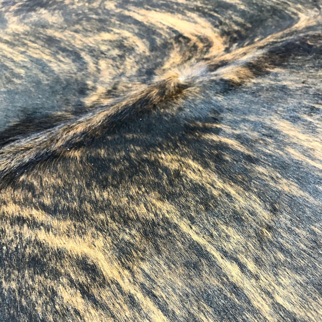 Tapete Bovino Natural Brazino Escuro I BZE368 I 2,21 x 2,26m