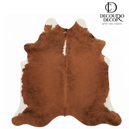 Tapete de couro de boi natural brazino escuro - pele de vaca formato natural para sala - DECOURO