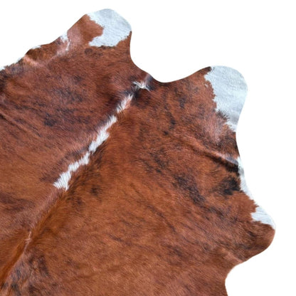 Tapete de couro de boi natural brazino escuro - pele de vaca formato natural para sala - DECOURO