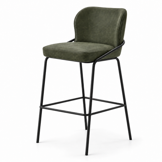 Banqueta Nature em couro de estofamento verde esmeralda com estrutura em metal preto, vista de frente