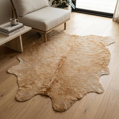 Tapete de pele de boi marrom gold pelo longo aconchegante BC991 — foto de ambiente 1:1