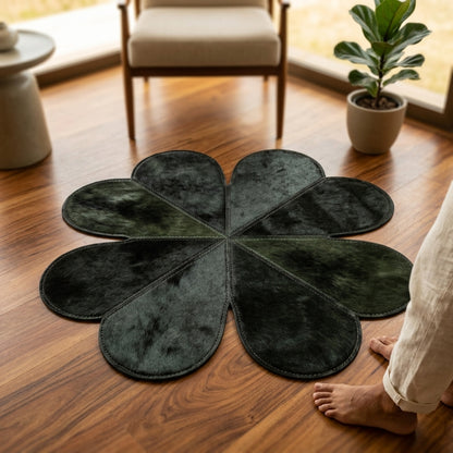 Tapete de Couro Legítimo Trevo de 4 Flores Verde – Peça Artesanal Premium — foto de ambiente 1:1