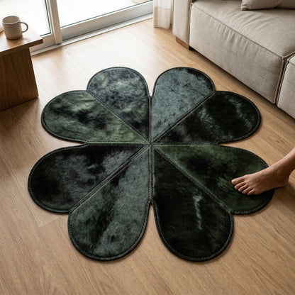 Tapete de Couro Legítimo Trevo de 4 Flores Verde – Peça Artesanal Premium — foto de ambiente 1:1