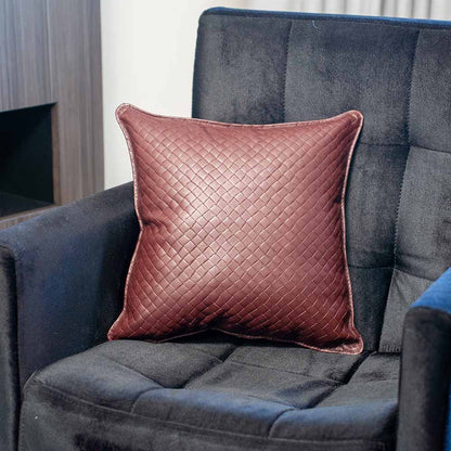 Almofada Liora - Tramada em couro legítimo vinho