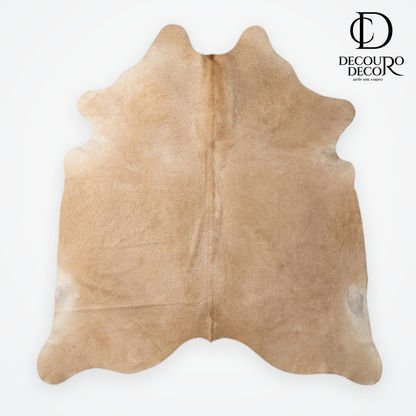 Tapete Bovino Bege Claro Pelo Curto BC914 - 1,94x1,83m