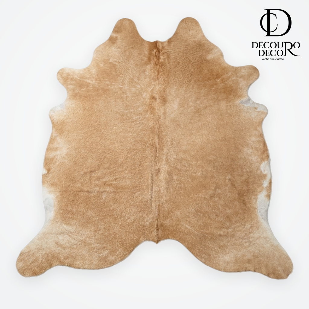 Tapete Bovino Bege Claro pelo curto BC915 - 2,00x1,94