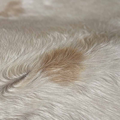 Tapete Bovino Natural Branco I B013  I  2,24 x 2,03m