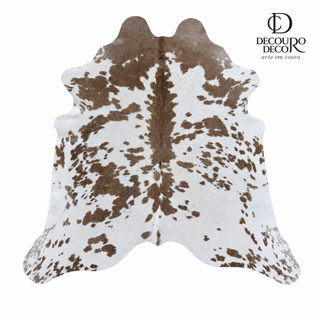 Tapete de pele de boi natural exótico tricolor EXC1039 1,84x2,08m em couro bovino legítimo — fundo branco