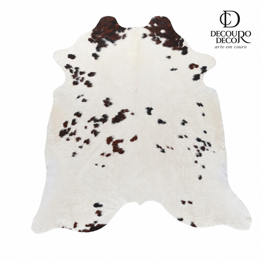 Tapete de pele de boi natural exótico marrom e branco EXC1042 2,10x2,10m em couro bovino legítimo — fundo branco