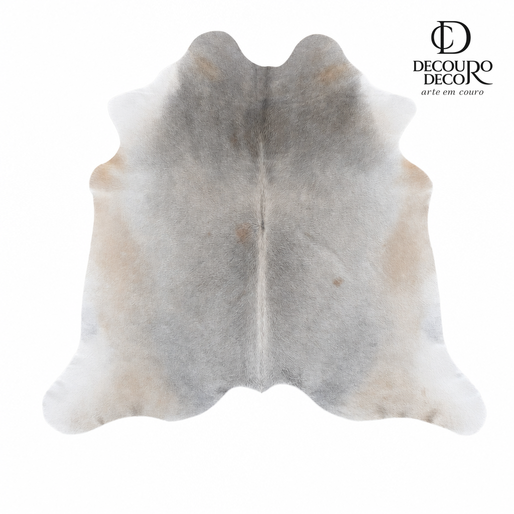 Tapete de pele de boi natural cinza e branco pelo curto macio GR1048 1,80x2,05m em couro bovino legítimo — fundo branco