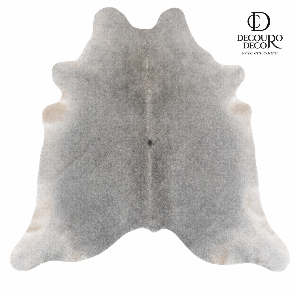 Tapete de pele de boi natural cinza pelo curto macio GR1057 2,02x2,08m em couro bovino legítimo — fundo branco