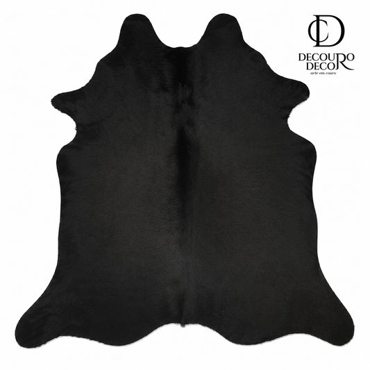 Tapete Bovino Natural Preto Pelo Alto I P1080 I 2,23x1,98m em Couro Legítimo — fundo branco
