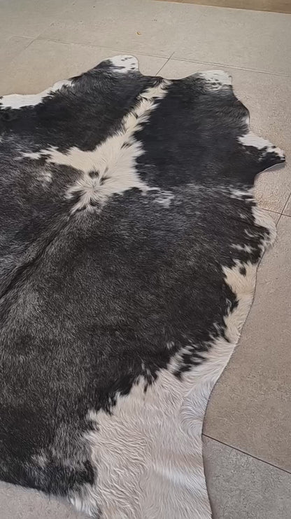 Tapete de pele de boi — vídeo real do produto EXC1033