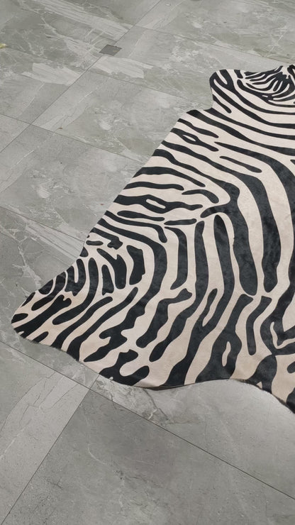 Tapete Bovino Serigrafia Zebra — vídeo