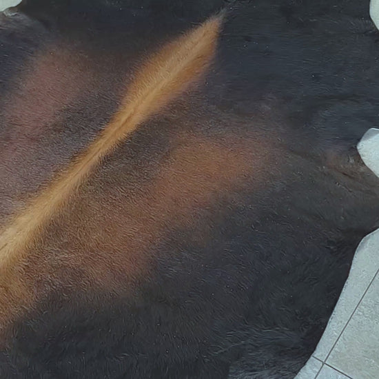 Tapete de pele de boi — vídeo real do produto OSC1026