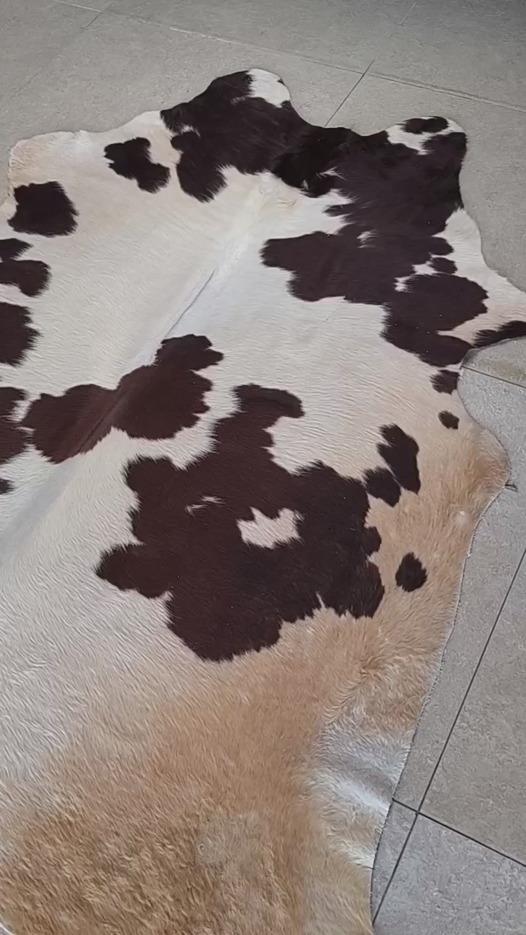 Tapete de pele de boi — vídeo real do produto EXC1031