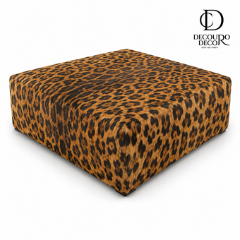 Puff Quadrado Savana Onça 80x80cm em Couro Legítimo com Serigrafia Animal Print