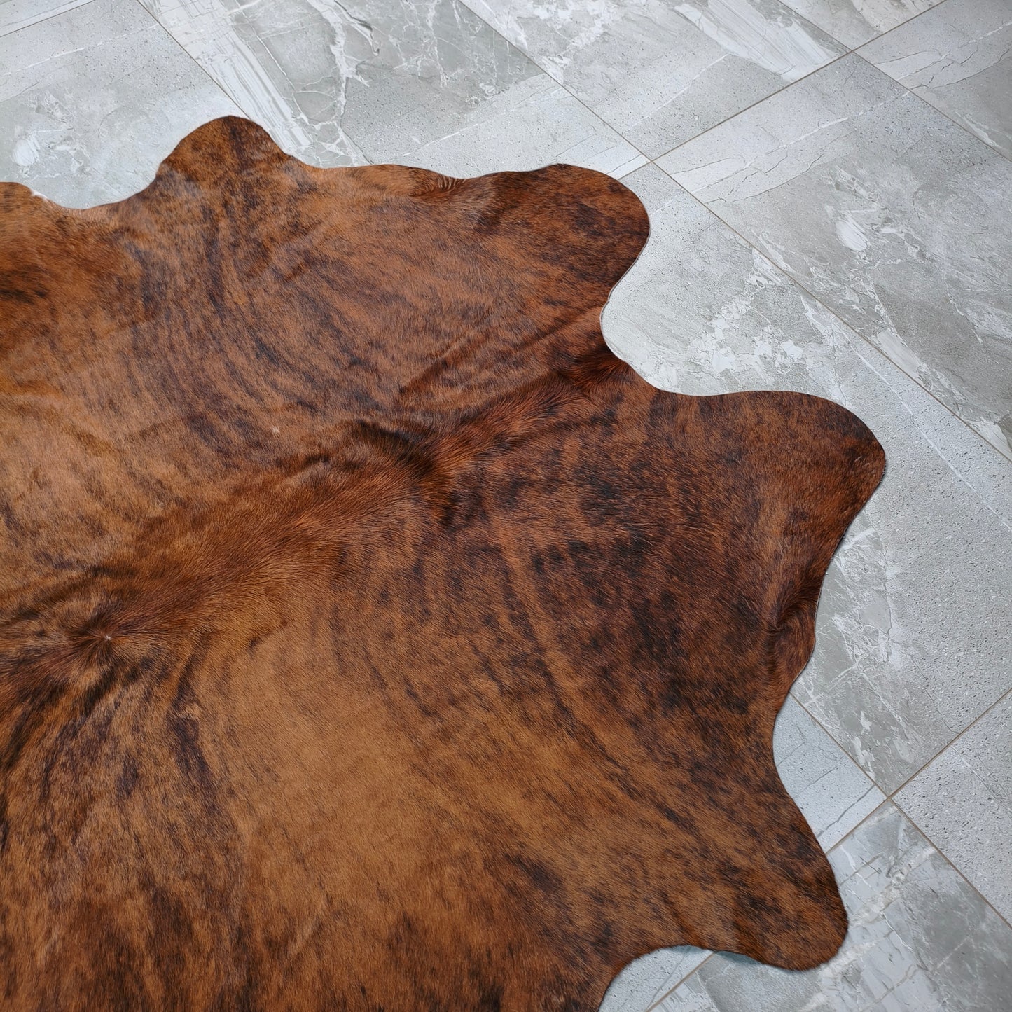 Tapete Bovino Brazino Escuro Pelo Medio mACIOI BZE941 I 2,03x1,94m