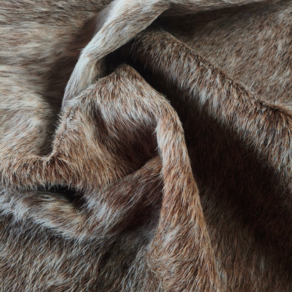 Tapete de couro de boi natural exótico marrom e branco EXC1043 — foto real 4