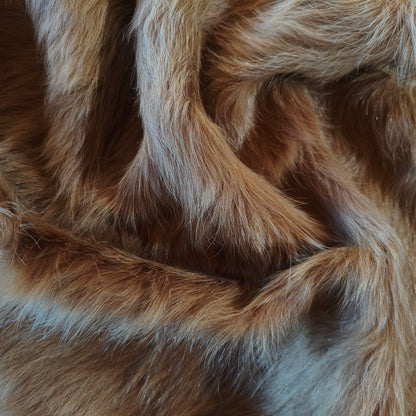Tapete de couro de boi marrom gold BC991 — foto real 4