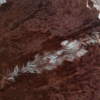 Tapete de couro de boi vermelho e branco pelo alto VB1013 — foto real 2