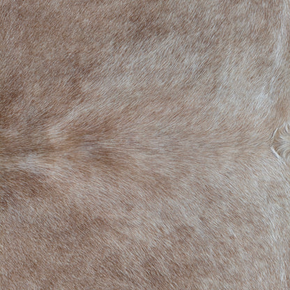 Tapete de couro de boi bege claro BC1061 — foto real 2