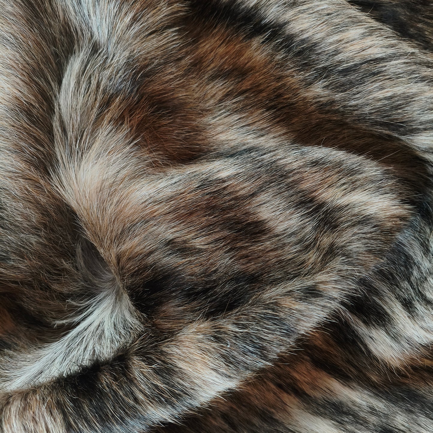 Tapete de couro de boi natural brazino claro BZC1074 — foto real 4