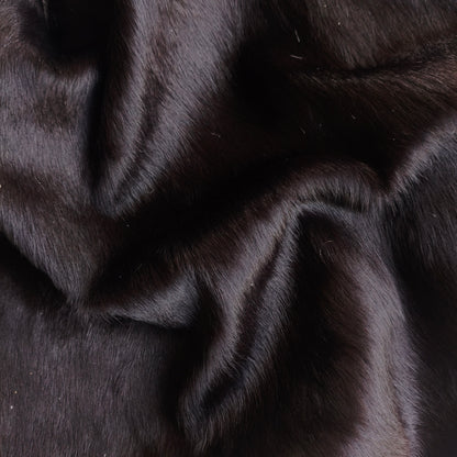 Tapete Bovino Natural Preto Intenso e Branco Macio  I PB792 - 2,12x1,76m